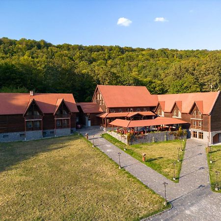 5.Evszak Hotel Sfântu-Gheorghe Exterior foto